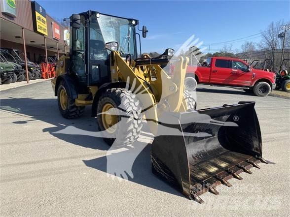 CAT 906M Carregadeiras de rodas