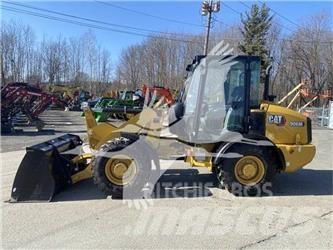 CAT 906M Carregadeiras de rodas