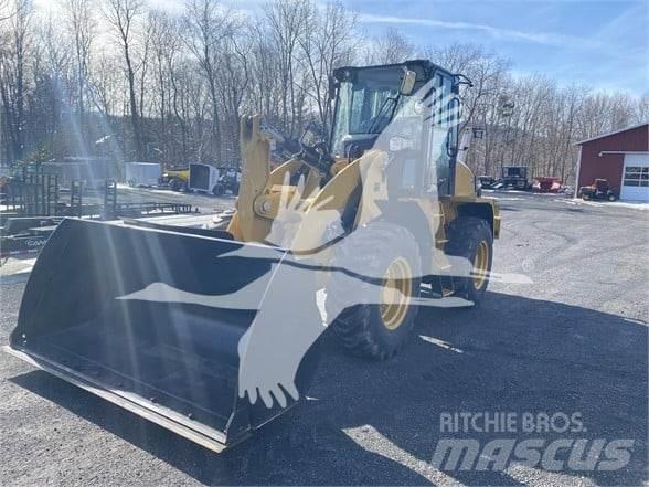 CAT 910 Carregadeiras de rodas