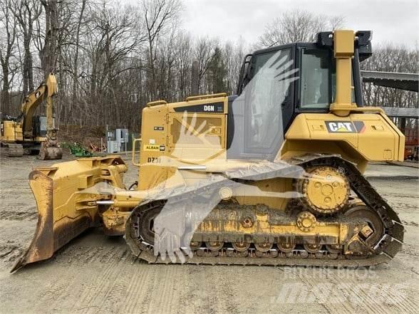 CAT D6N XL Dozers - Tratores rastos