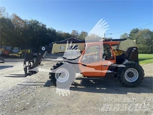 JLG 943 Manipulador telescópico
