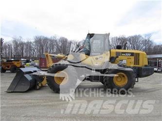 Komatsu WA320 Carregadeiras de rodas