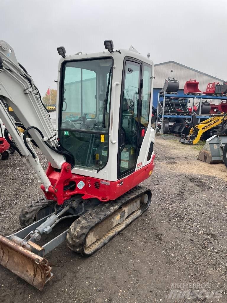 Takeuchi TB 225 Miniescavadeiras