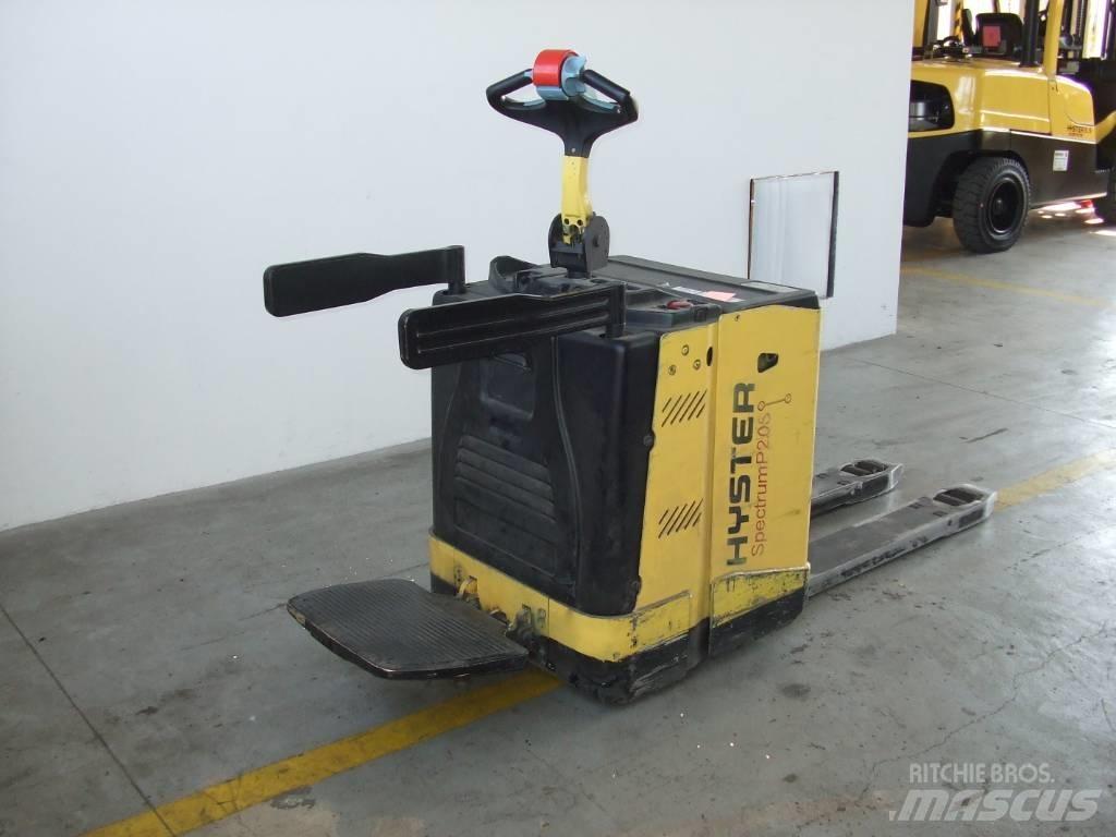 Hyster P2.0S Porta-paletes com plataforma