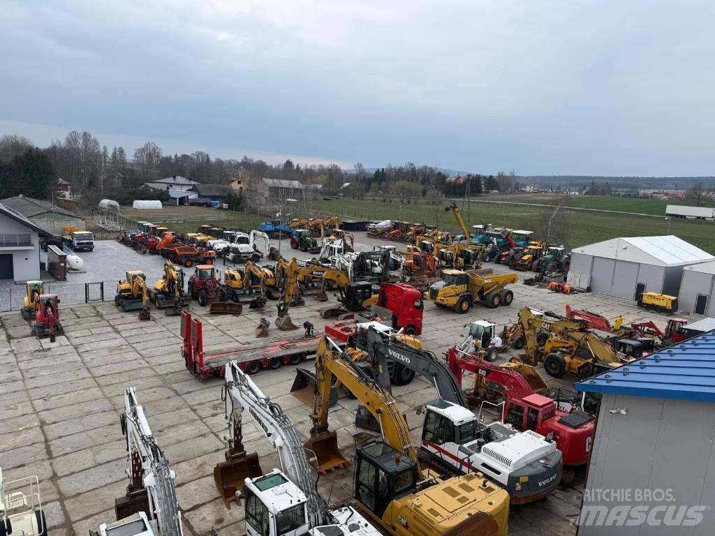 Komatsu PW148-10 Escavadoras de rodas