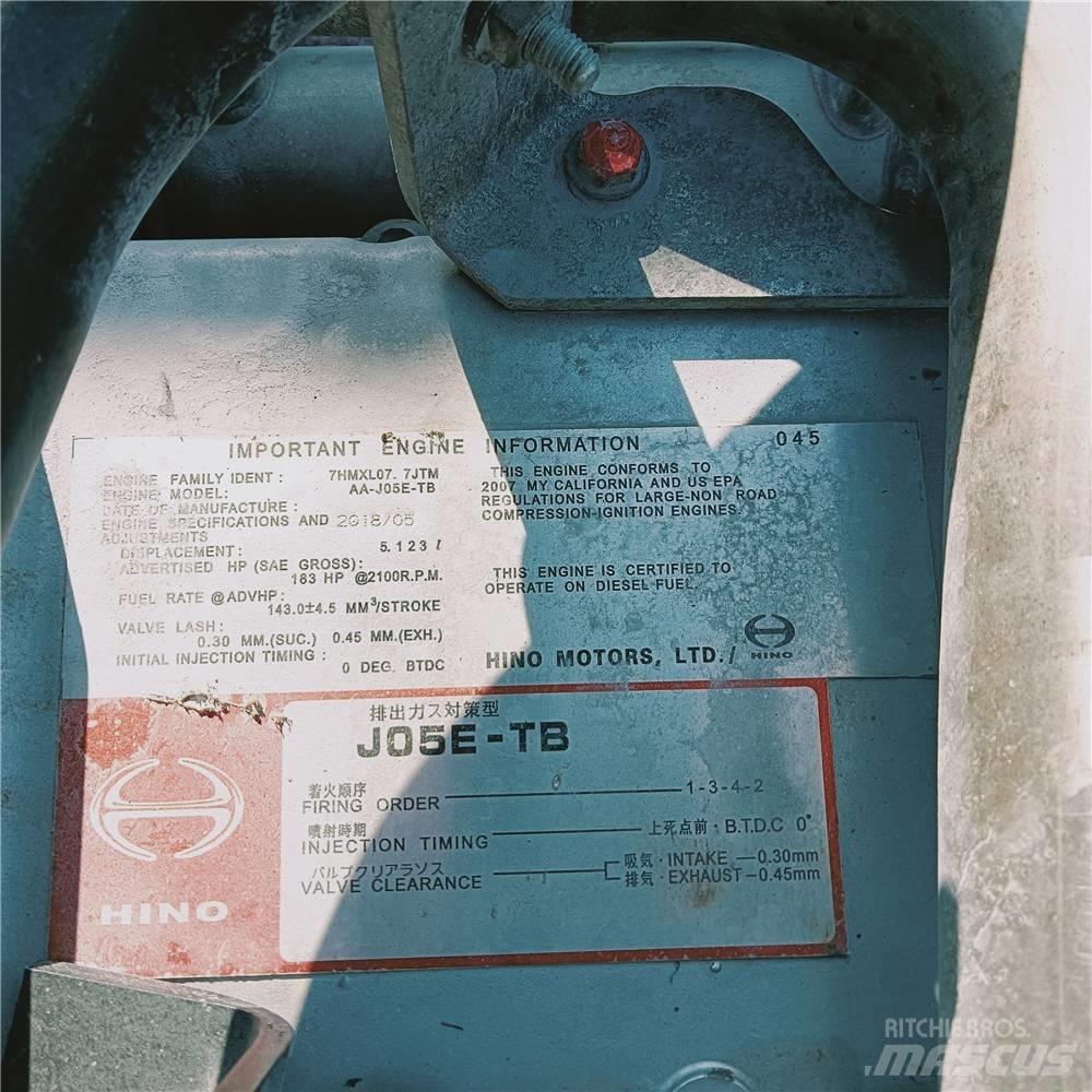 Kobelco SK260D Escavadeiras de esteiras