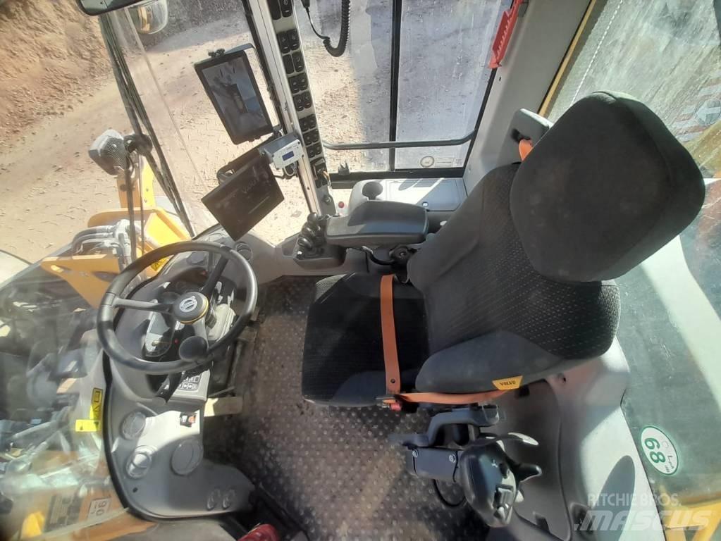 Volvo L 120 H Carregadeiras de rodas