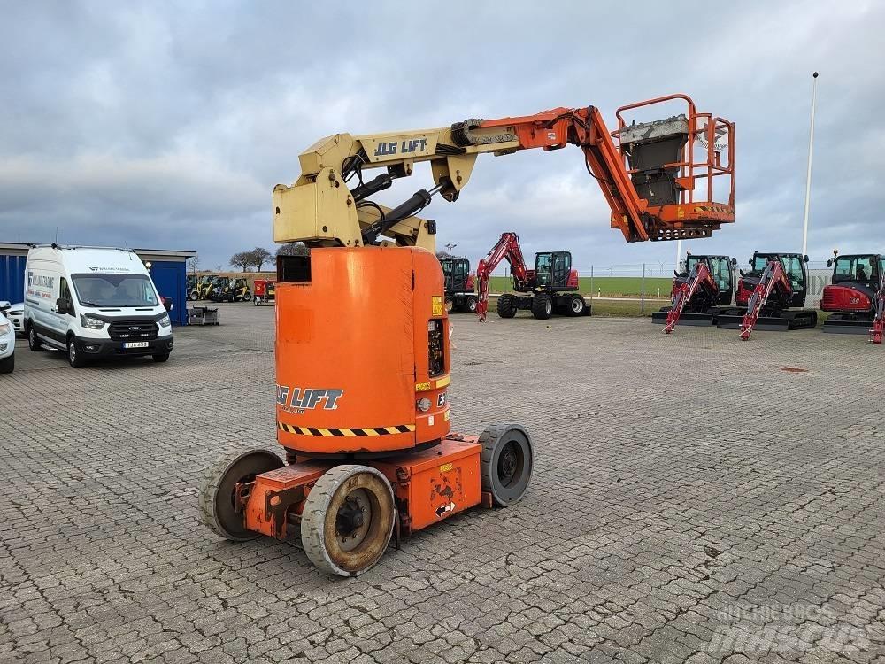 JLG E 300 AJP Elevadores braços articulados