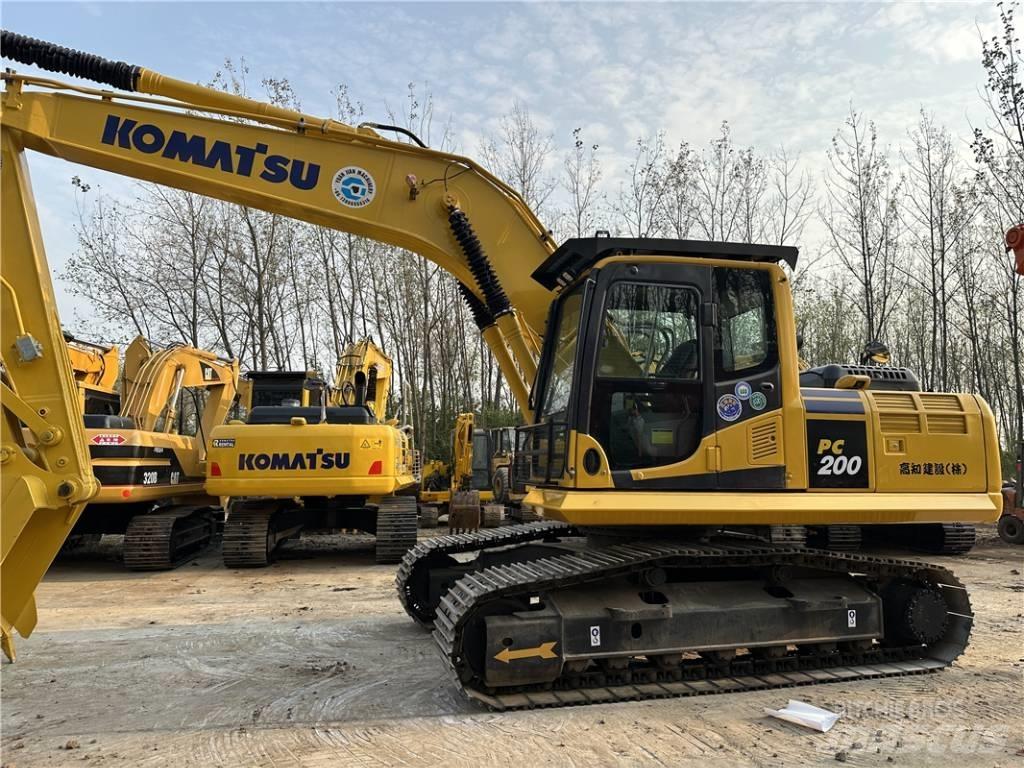 Komatsu PC200-8 Escavadeiras de esteiras