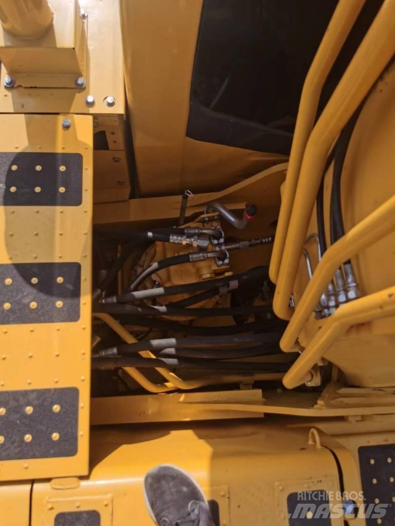 Komatsu PC 200 Escavadeiras de esteiras