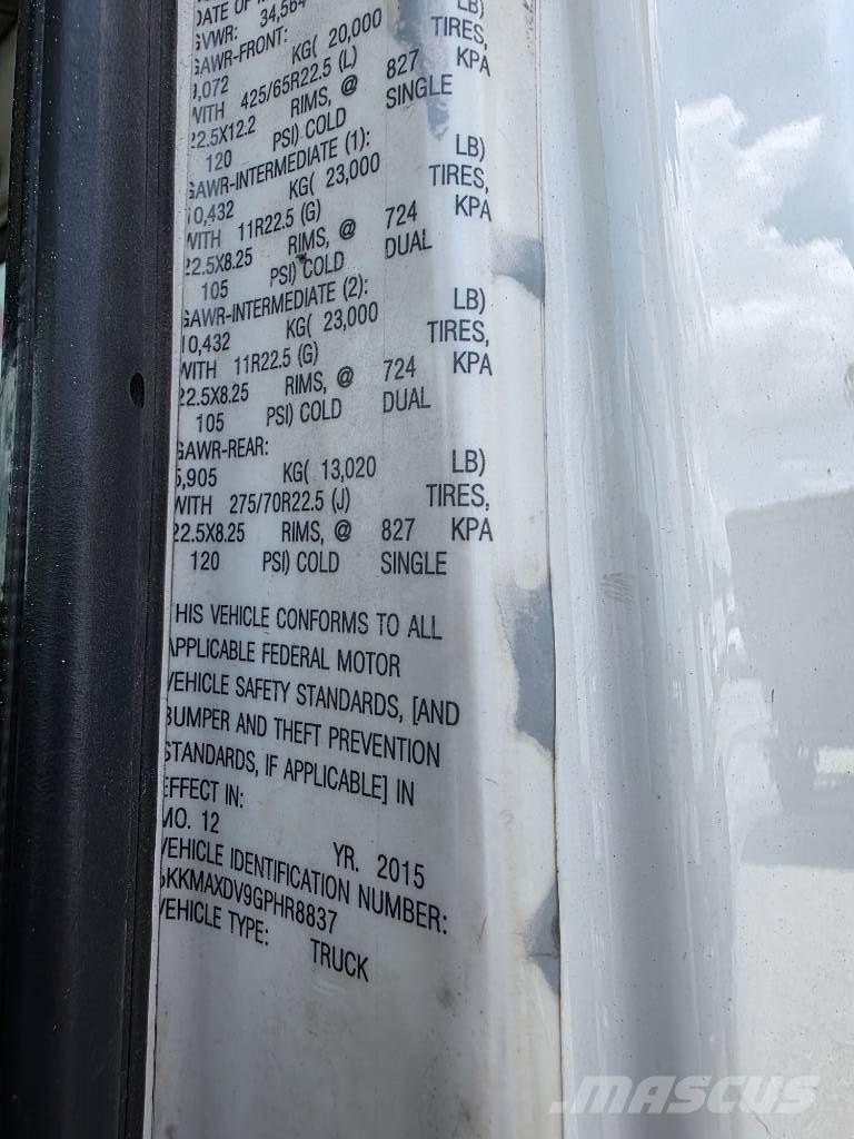 Western Star 4700 SB Cavalos Mecânicos