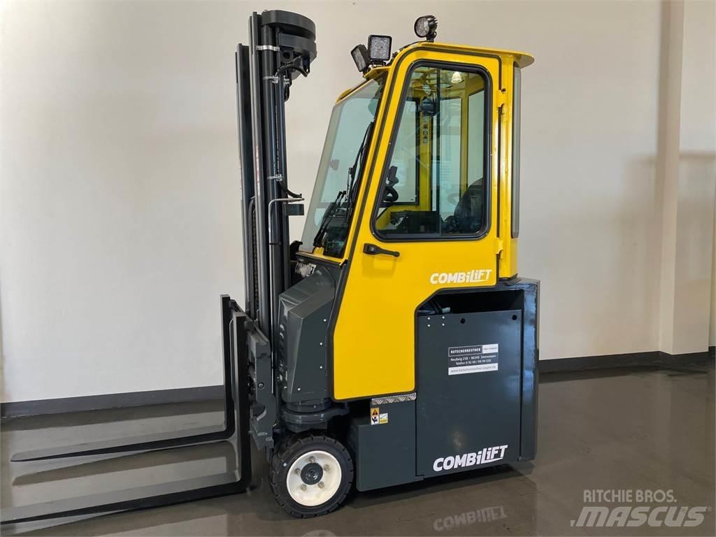Combilift CBE3000 Empilhadores de 4 vias