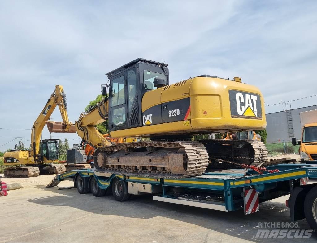 CAT 323 D L Escavadeiras de esteiras