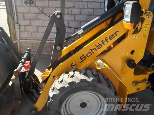 Schäffer 2428 SLT Minicarregadeiras