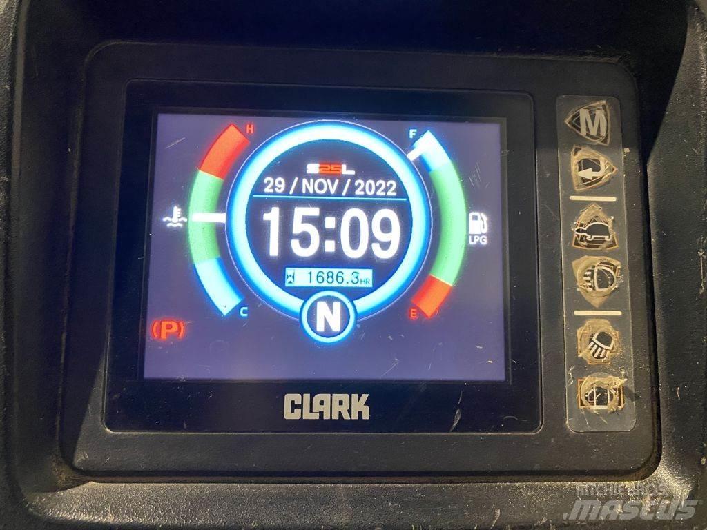 Clark S25L Empilhadores a gás