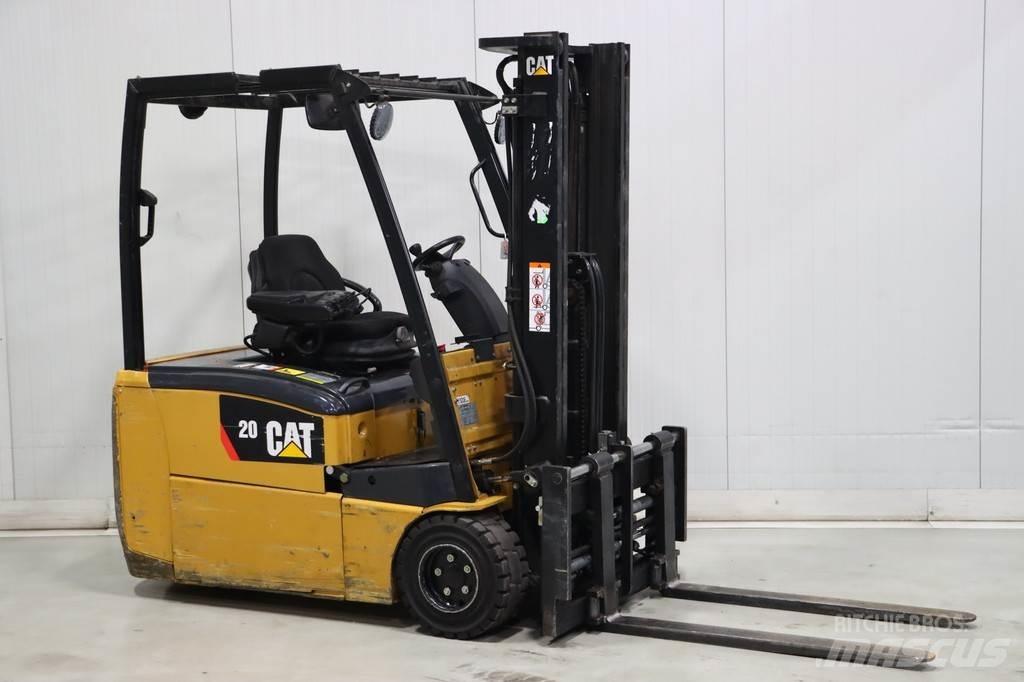 CAT EP20PNT Empilhadores eléctricos