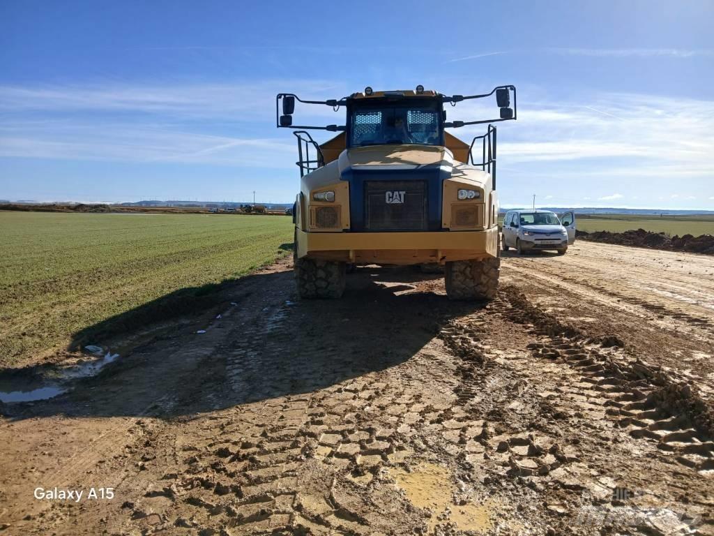 CAT 745 Caminhões articulados