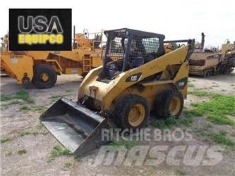 CAT 252B3 Minicarregadeiras