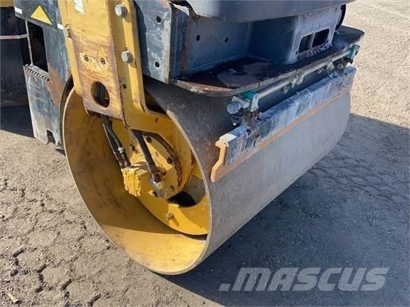 CAT CB-214E Cilindros Compactadores monocilíndricos