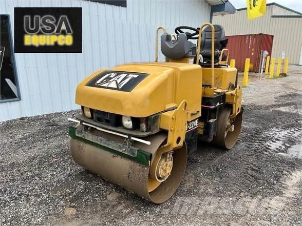 CAT CB-224E Cilindros Compactadores monocilíndricos
