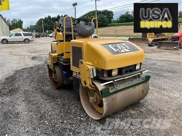 CAT CB-224E Cilindros Compactadores monocilíndricos