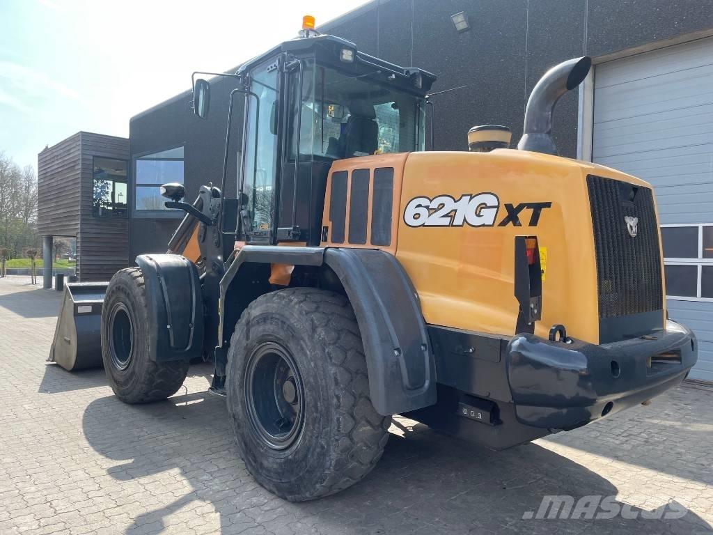 CASE 621G Carregadeiras de rodas