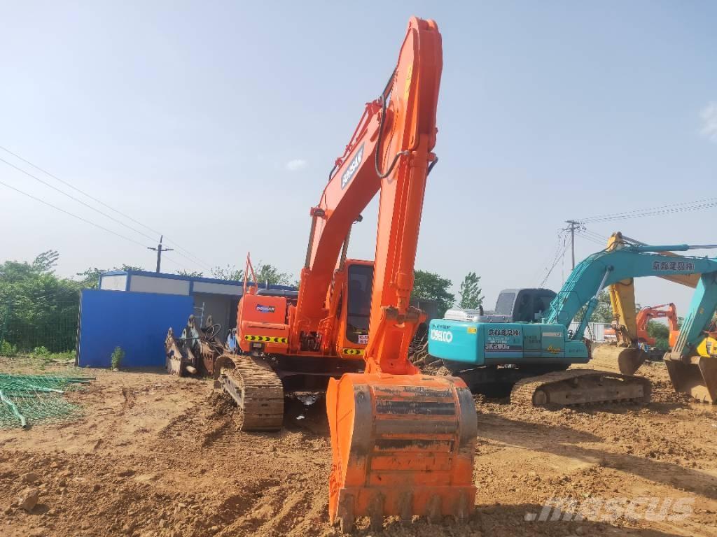 Doosan DH220LC-7 Escavadeiras de esteiras