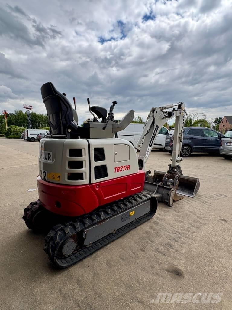Takeuchi TB 217 R Miniescavadeiras