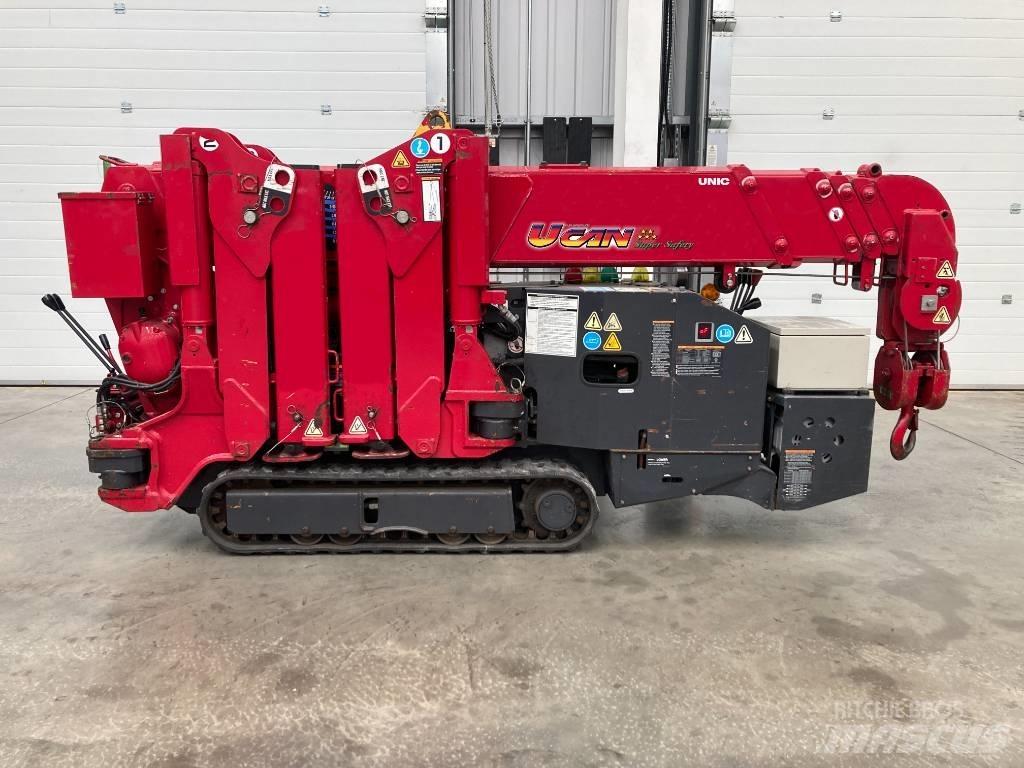 Unic URW-095 Mini gruas