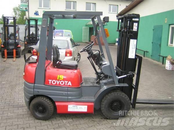 Toyota 6FG15 Empilhadores a gás