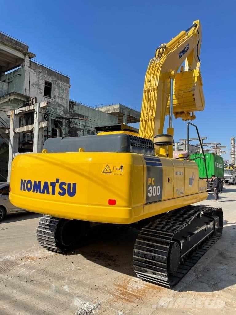 Komatsu PC 300-7 Escavadeiras de esteiras