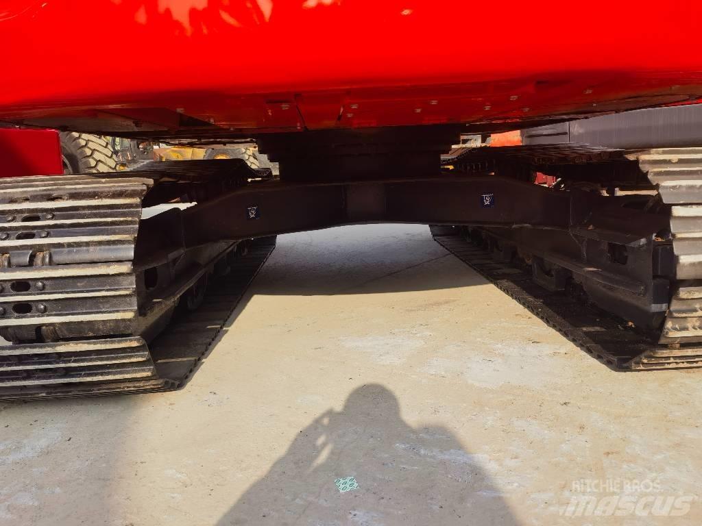 Doosan DX 140 Escavadeiras de esteiras