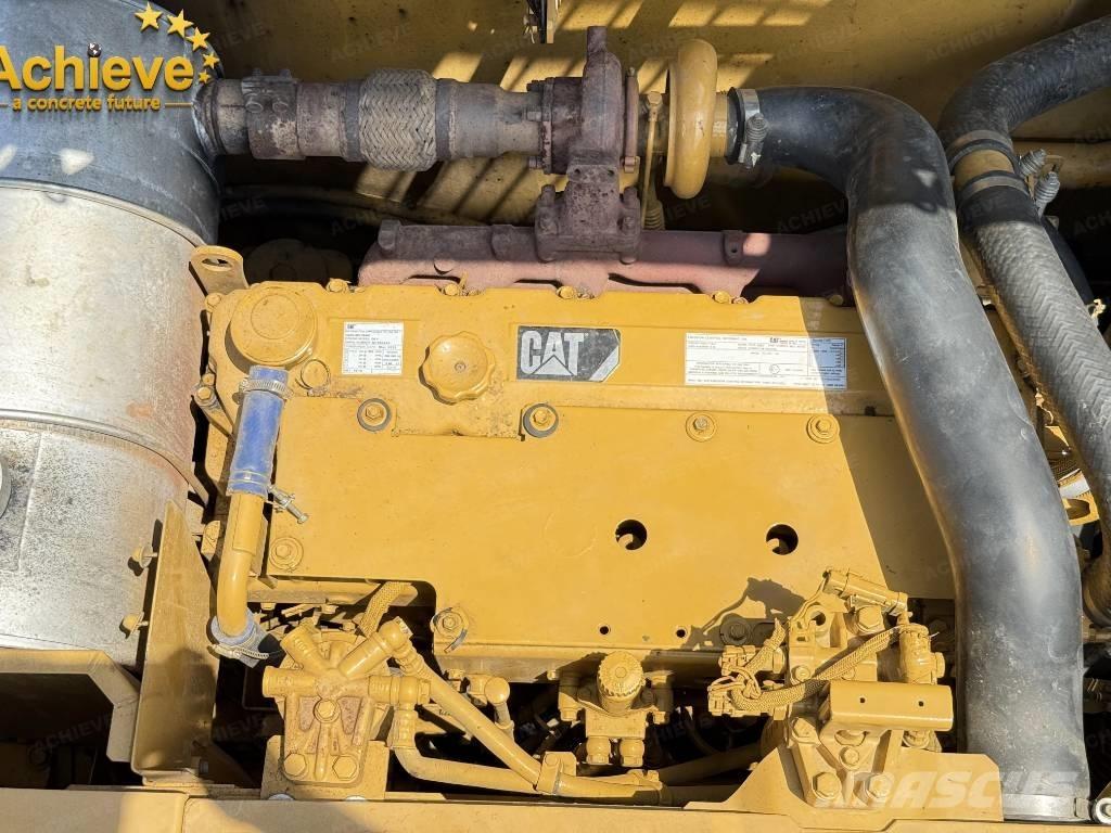 CAT 320 D2 Escavadeiras de esteiras