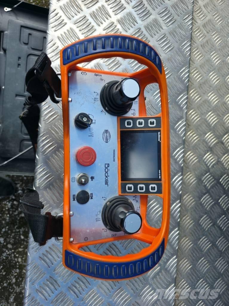 Böcker AHK 36/2400 Outras gruas