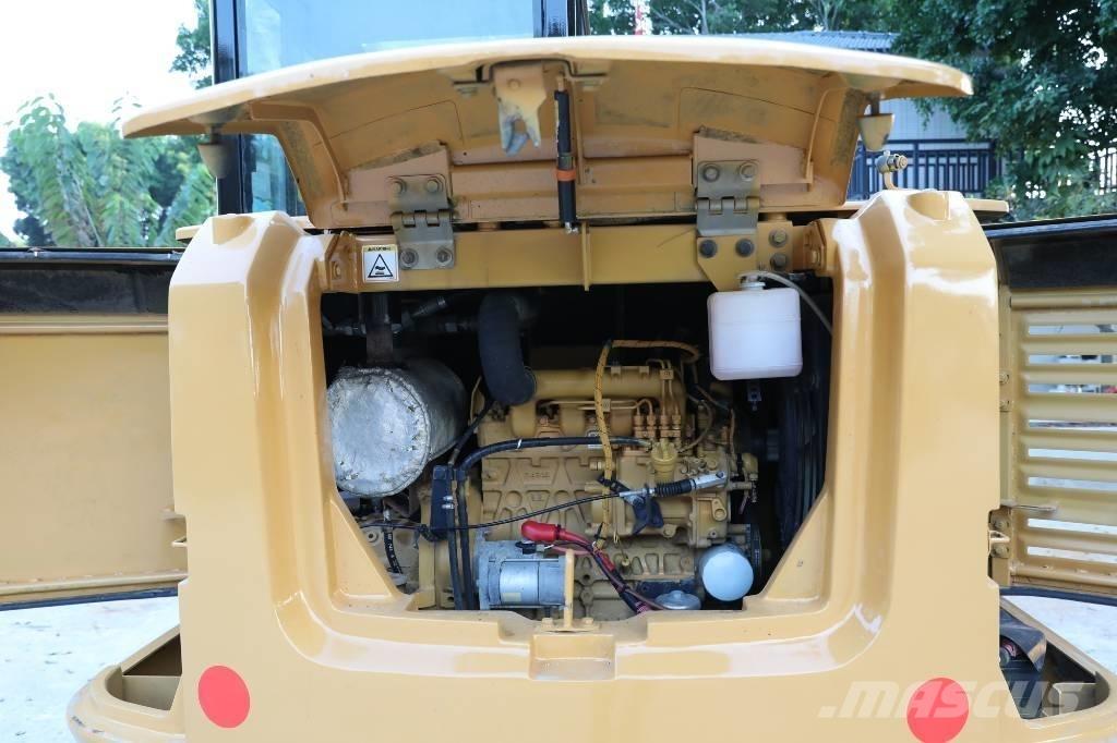 CAT 305.5E2 Miniescavadeiras