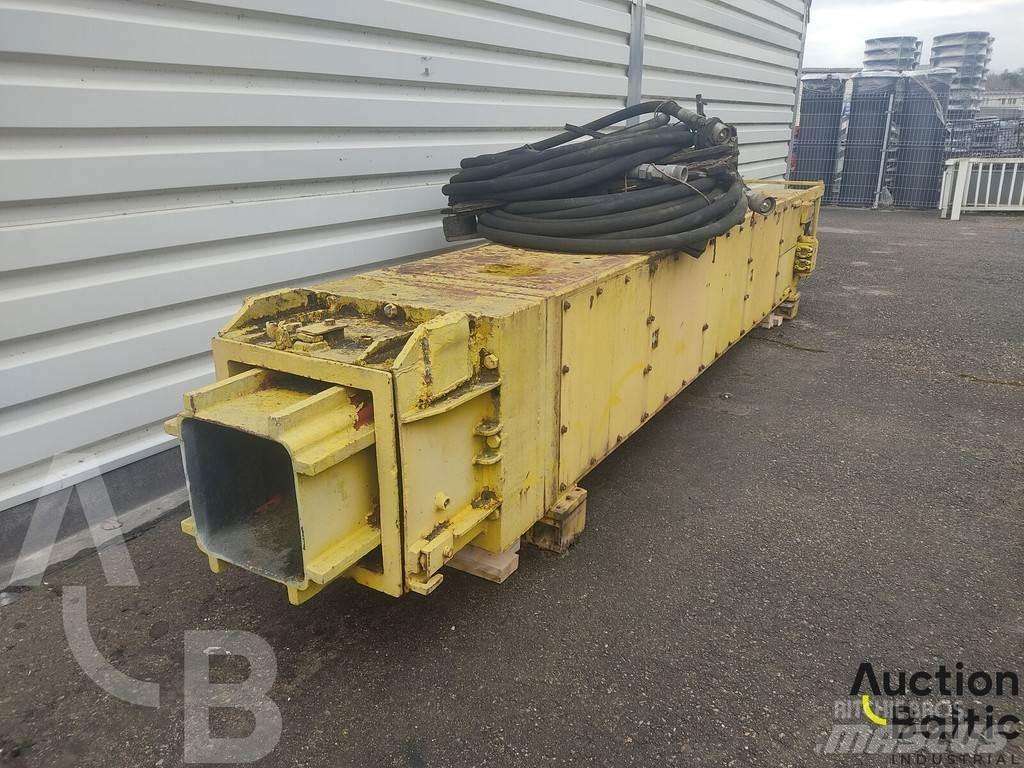 Delmag HB 30 Bulldozers assentadores de tubos