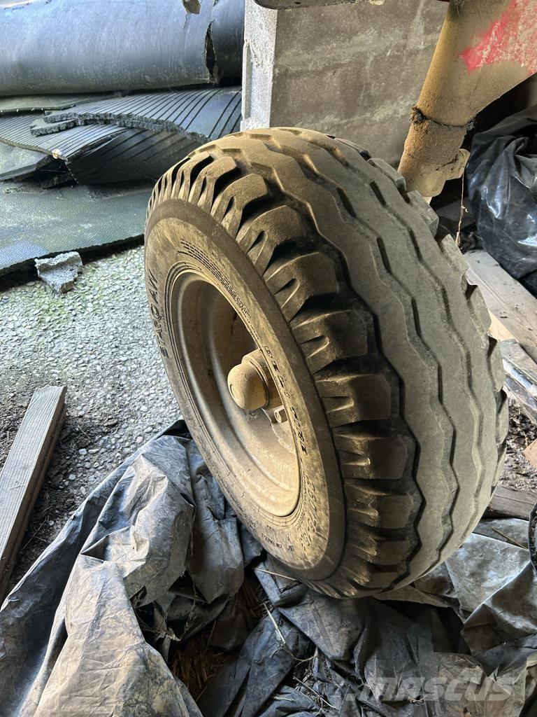 Fella TS1603 Gadanheiras-fileiras