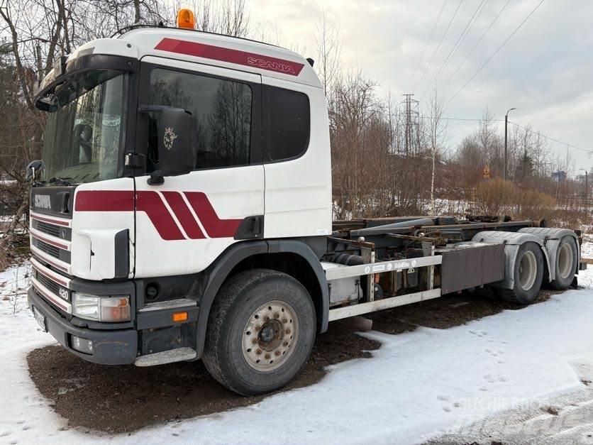 Scania G124 440 Camiões caixa desmontável com elevador de cabo