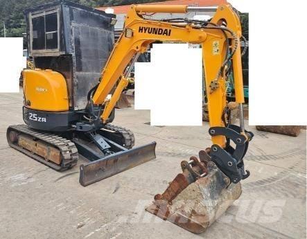 Hyundai Robex 25 Z Miniescavadeiras