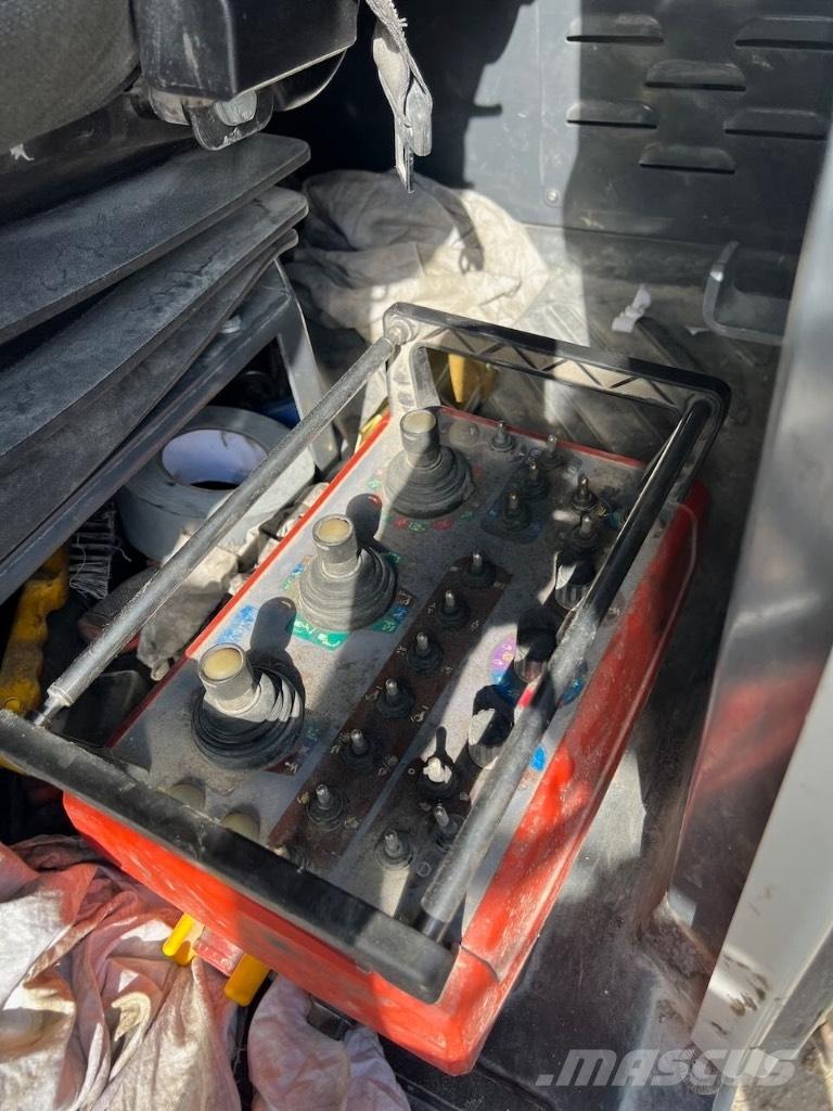 Sandvik DX 800i Perfuradoras de superfície