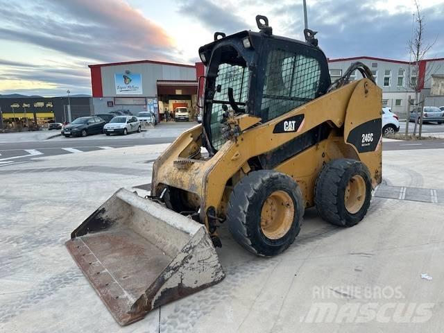 CAT 246 C Minicarregadeiras