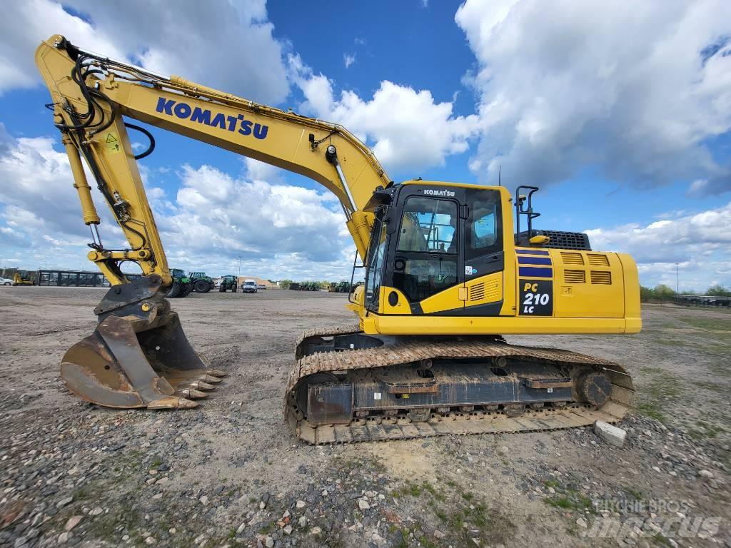 Komatsu PC210-11E0 Escavadeiras de esteiras