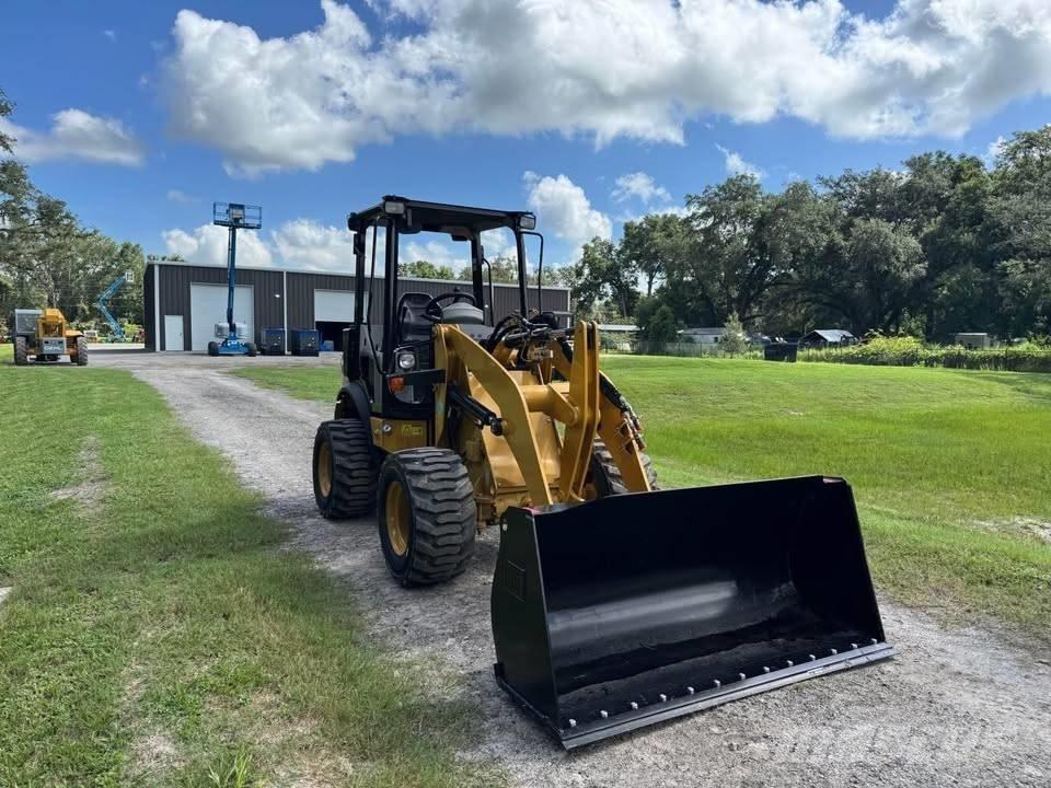 CAT 903 C2 Carregadeiras de rodas