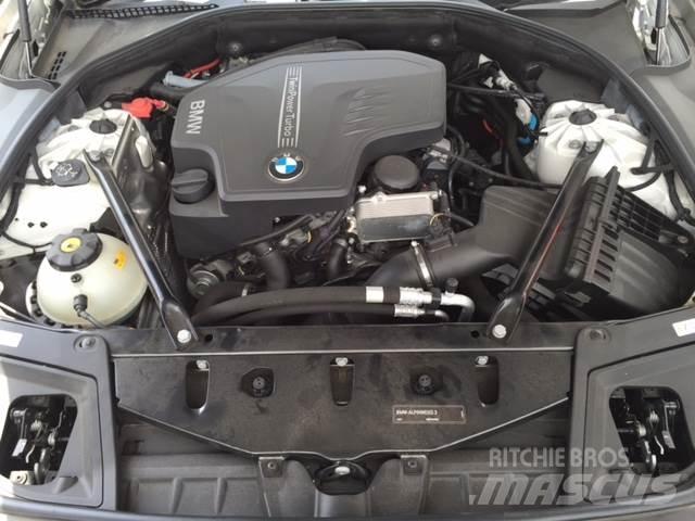 BMW 528i Automóvel