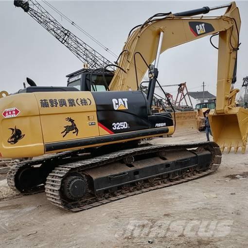 CAT 325 D L Escavadeiras de esteiras