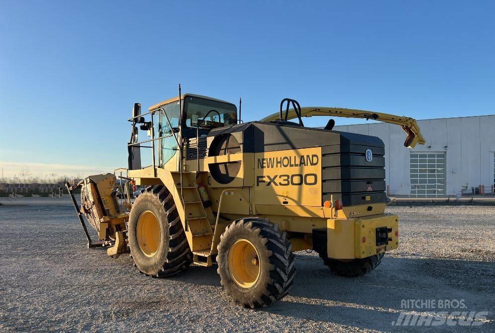 New Holland FX 300 Forrageiras auto-propulsionadas
