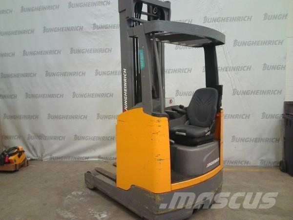 Jungheinrich ETV 216 Empilhadores Elevadores