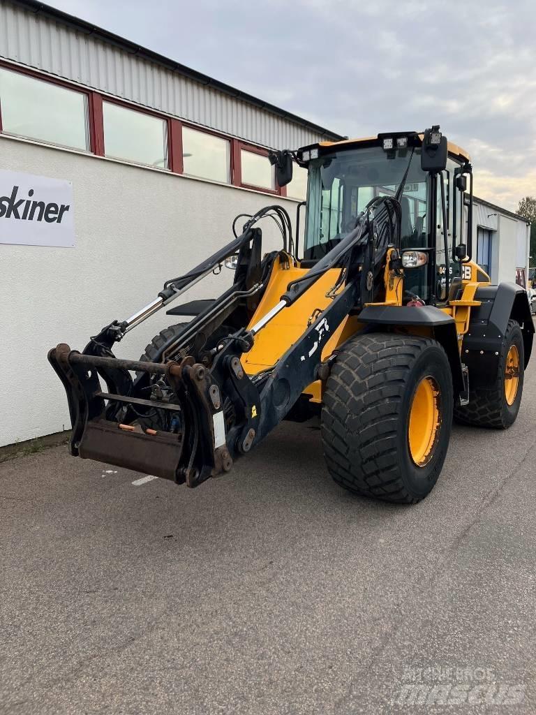 JCB 413S Carregadeiras de rodas