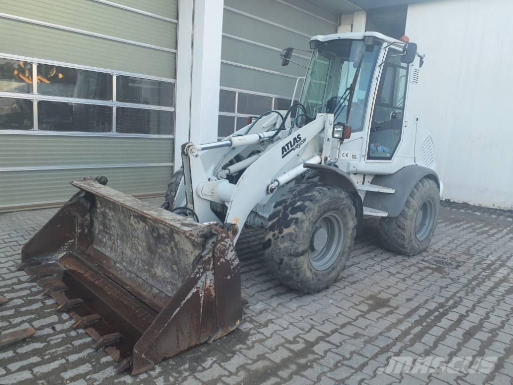 Atlas AR80 | PG + 4in1 Carregadeiras de rodas