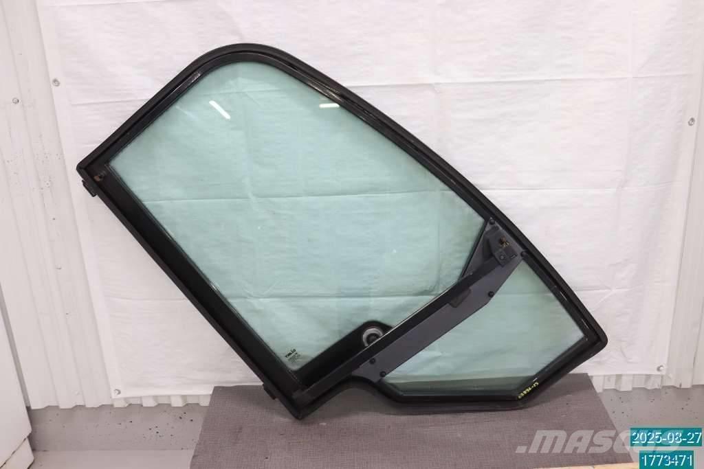 GiANT V 6004 T Mini carregadoras